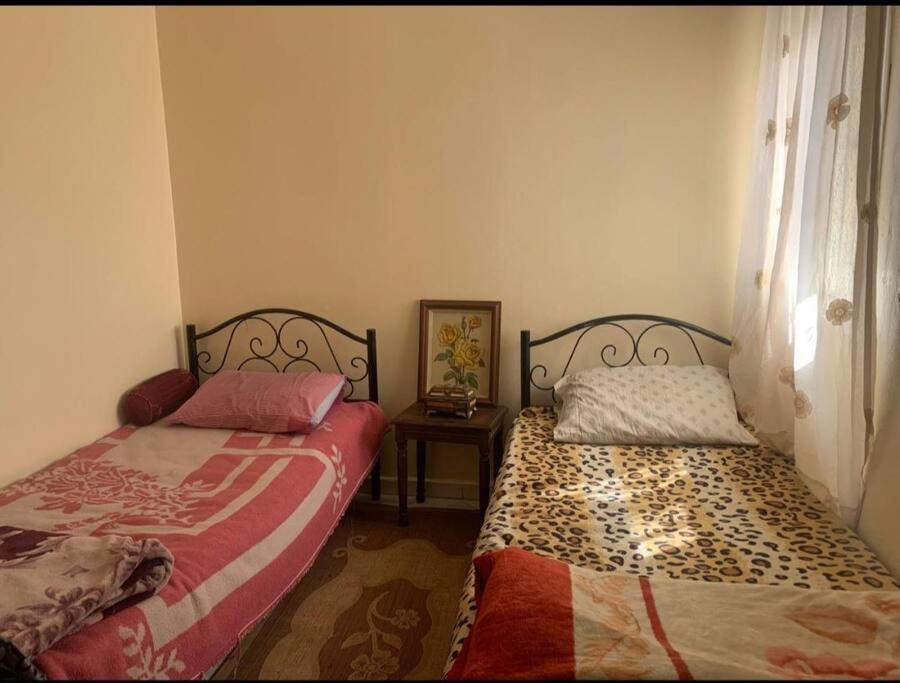 Adorable Apartamento A 8 Min Del Aeropuerto De Casablanca,Wifi Ultra Rapido Y Parking Gratis Derroua Eksteriør bilde